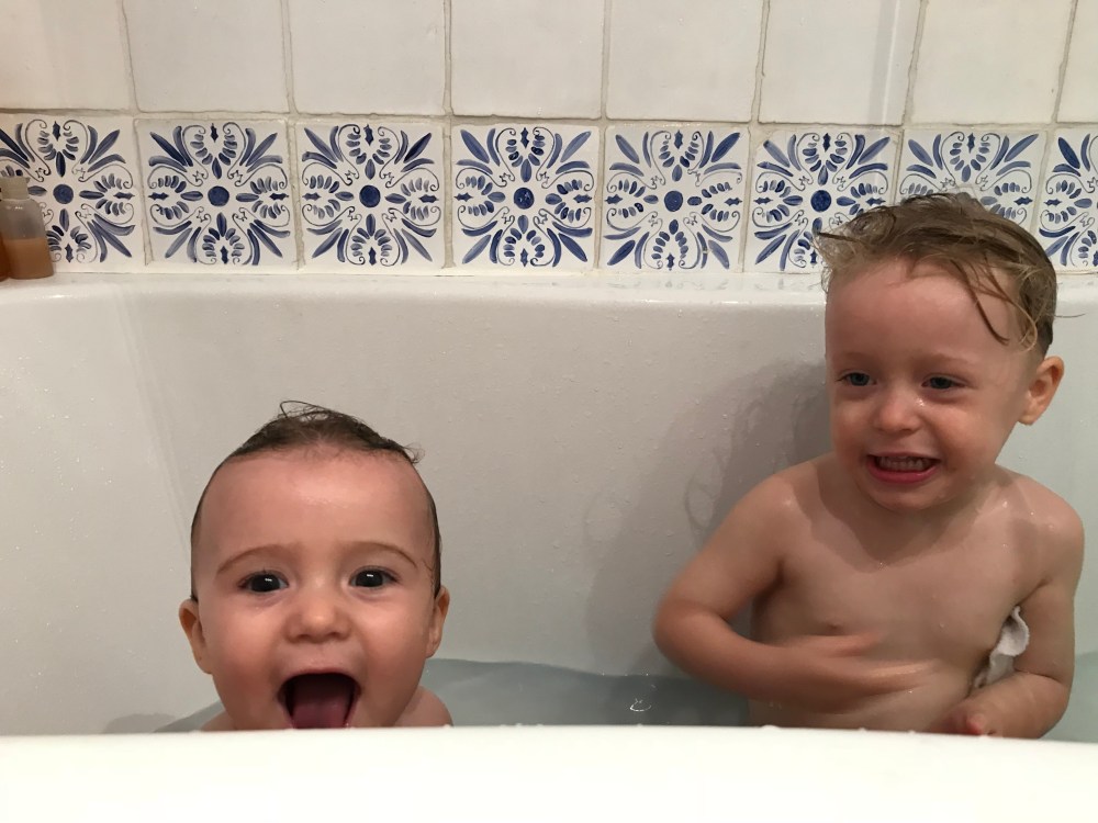 40B59052-A00F-4830-BD66-EE92FA3F8523